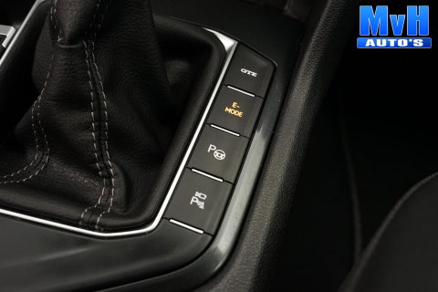 Volkswagen Tiguan 1.4 TSI PHEV R-Line|PANO|STOEL/STUUR.VERW