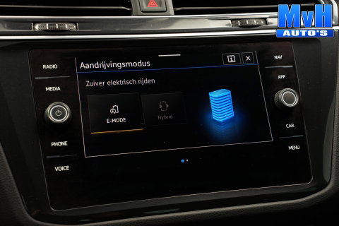 Volkswagen Tiguan 1.4 TSI PHEV R-Line|PANO|STOEL/STUUR.VERW