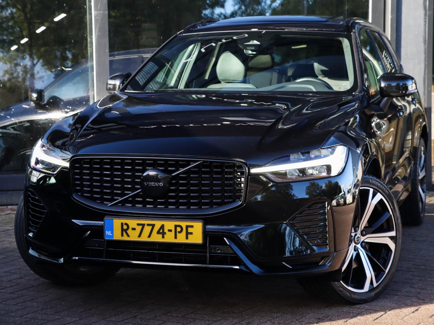 Volvo XC60 2.0 T8 Plug-in hybrid AWD Inscription