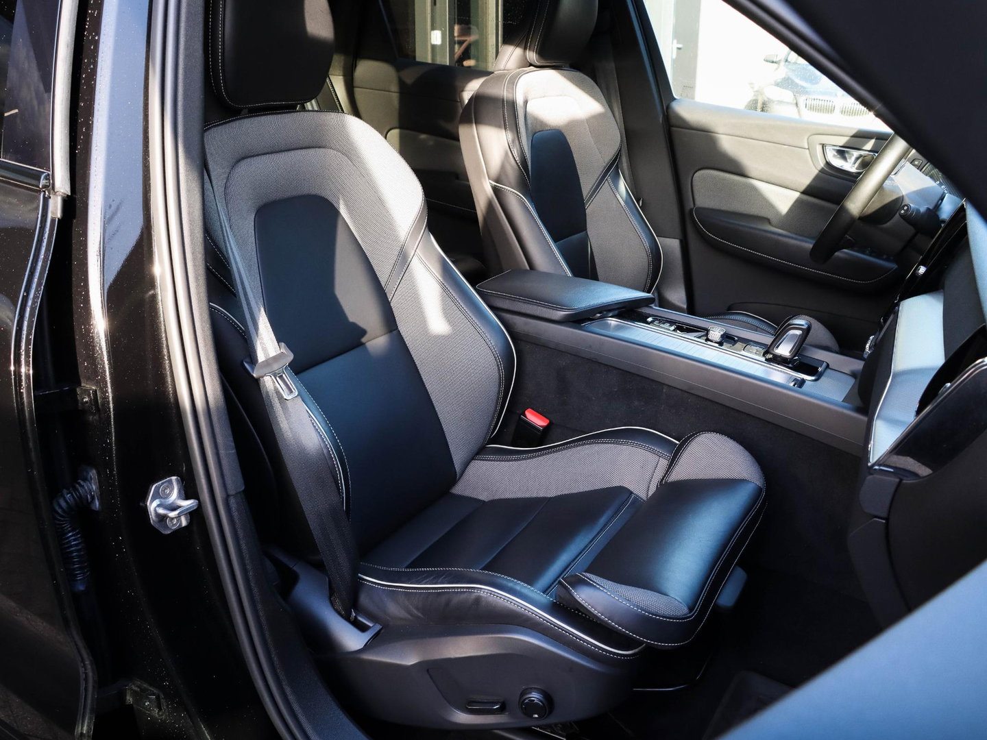 Volvo XC60 2.0 T8 Plug-in hybrid AWD Inscription