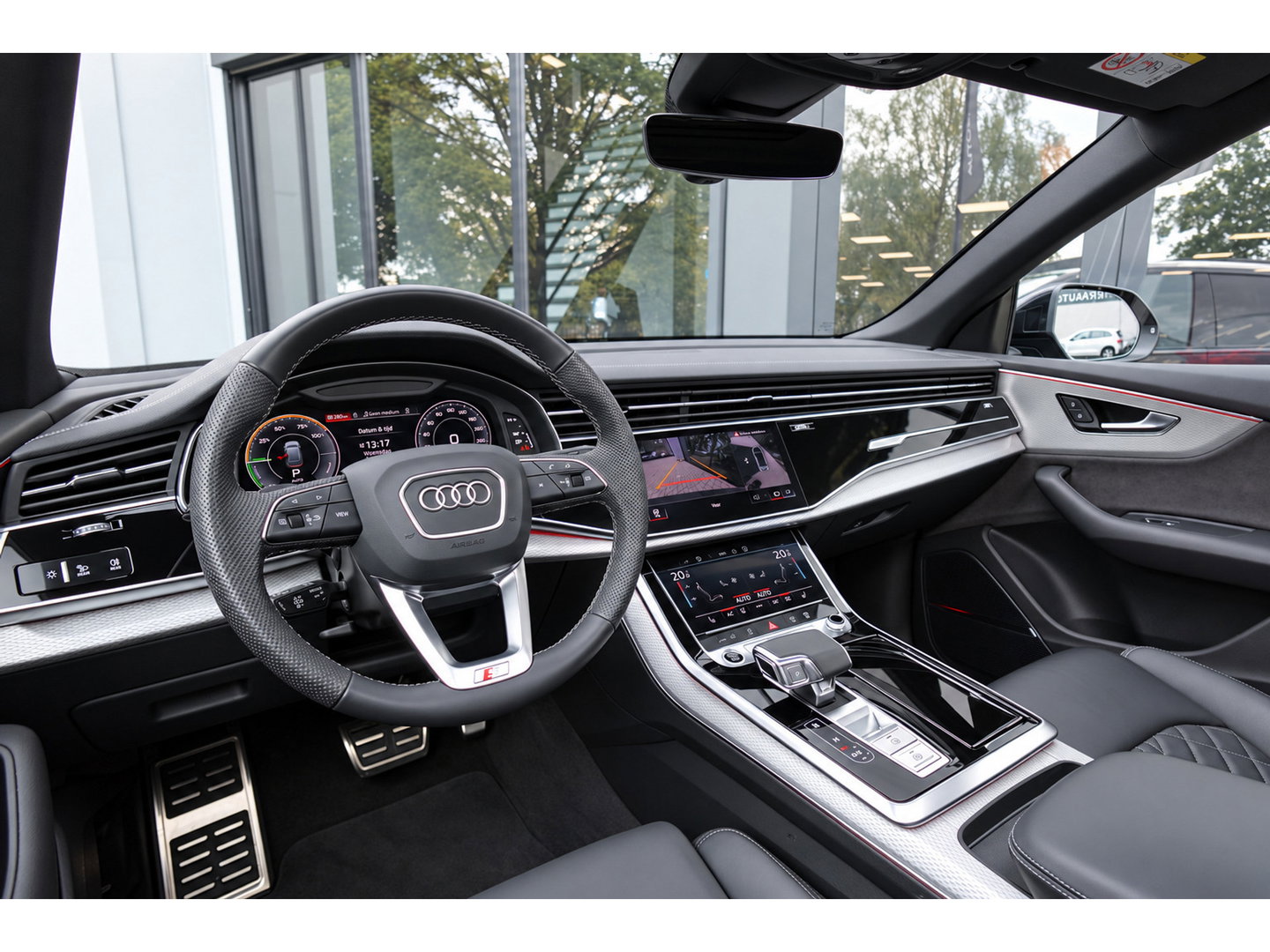 Audi Q8 55 TFSI e quattro Pro Line PANO 360 CAM MAXTON VOL
