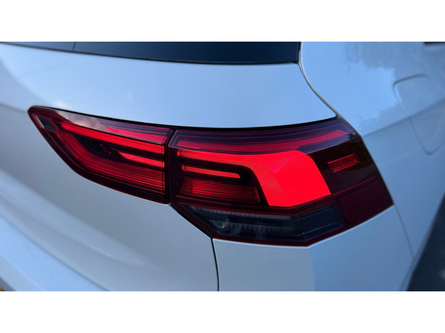 Volkswagen Golf 2.0 TSI GTI 245Pk Panoramadak Sportstoelen Leer Led-Xenon Camera