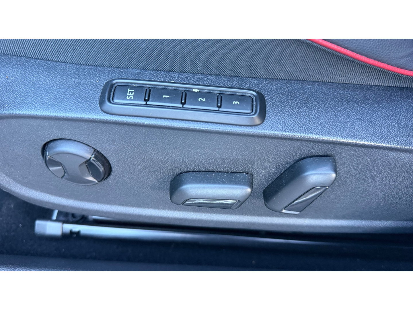 Volkswagen Golf 2.0 TSI GTI 245Pk Panoramadak Sportstoelen Leer Led-Xenon Camera