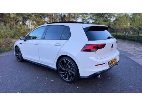 Volkswagen Golf 2.0 TSI GTI 245Pk Panoramadak Sportstoelen Leer Led-Xenon Camera