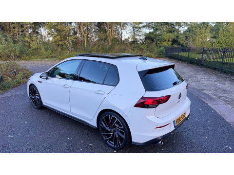 Volkswagen Golf 2.0 TSI GTI 245Pk Panoramadak Sportstoelen Leer Led-Xenon Camera
