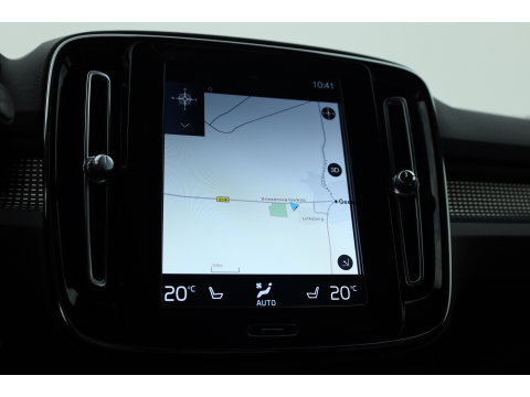 Volvo XC40 1.5 T4 Recharge R-Design Expression | Rijklaar! | Trekhaak | H&K Audio | Leder | Camera | Cruise | Stoel- Stuurverw. | Keyless | 19''
