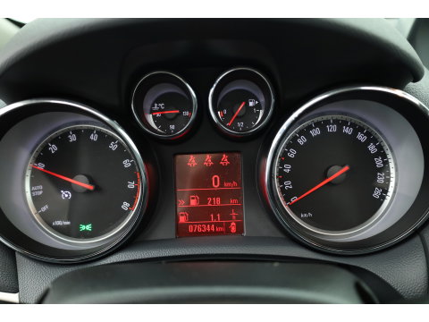 Opel Mokka 1.4 T Innovation | RIJKLAAR!! | Navi | All Season | Cruise | Trekhaak | Camera | Stoelverw. | DAB | Airco