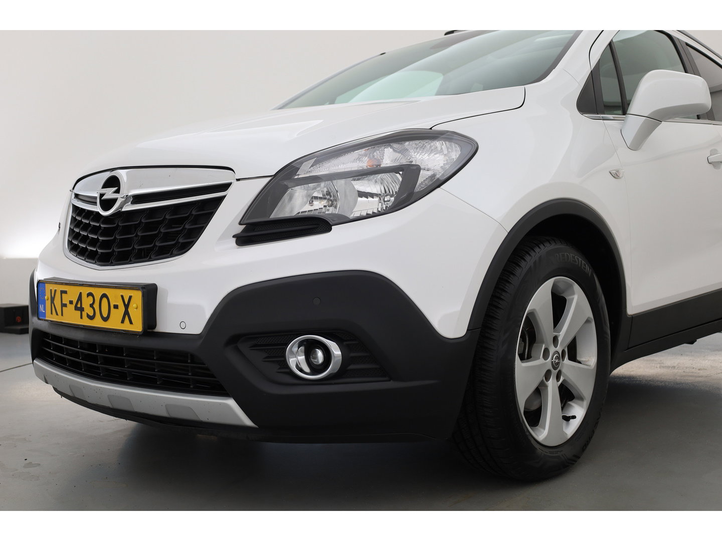 Opel Mokka 1.4 T Innovation | RIJKLAAR!! | Navi | All Season | Cruise | Trekhaak | Camera | Stoelverw. | DAB | Airco