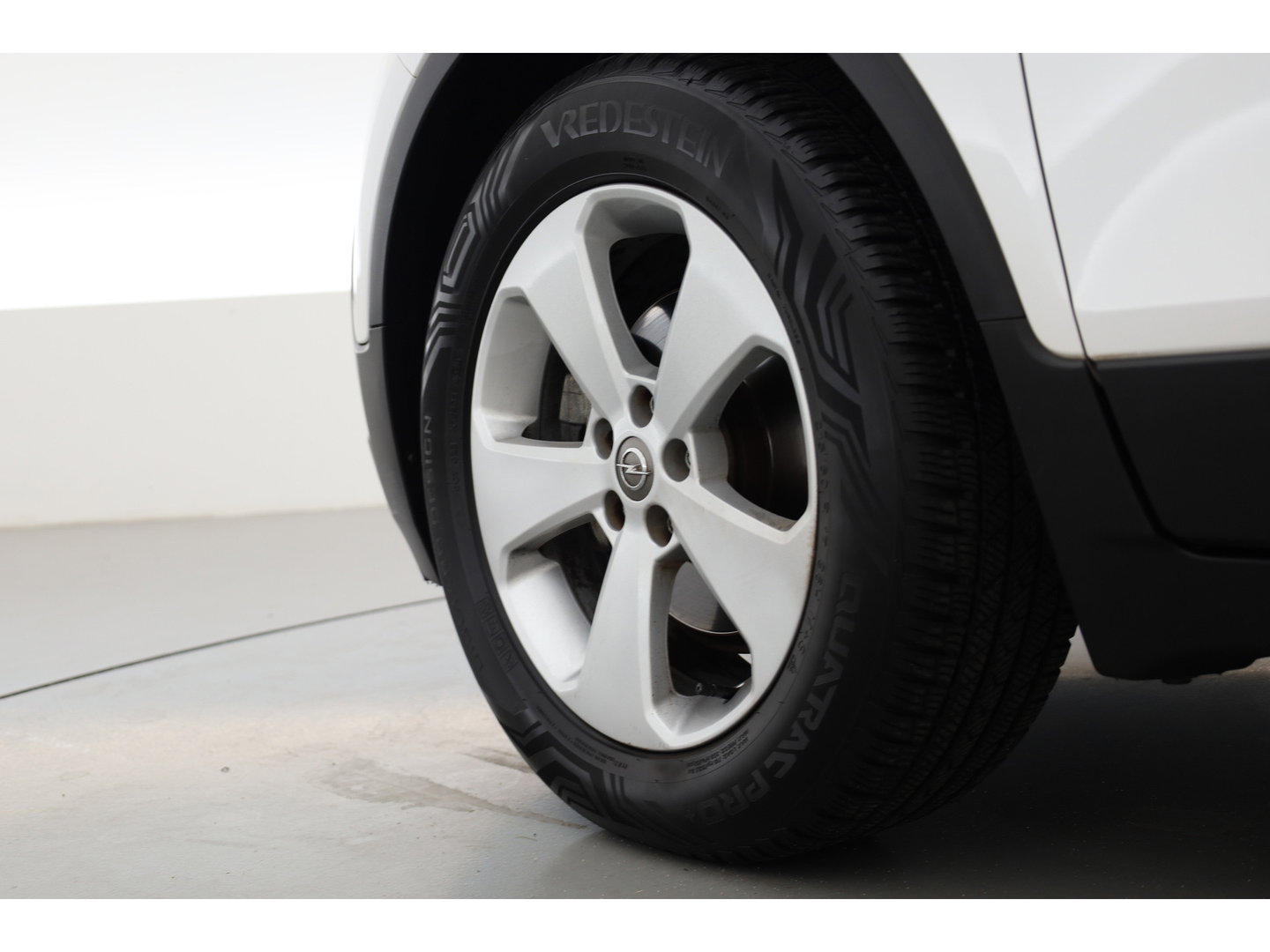 Opel Mokka 1.4 T Innovation | RIJKLAAR!! | Navi | All Season | Cruise | Trekhaak | Camera | Stoelverw. | DAB | Airco