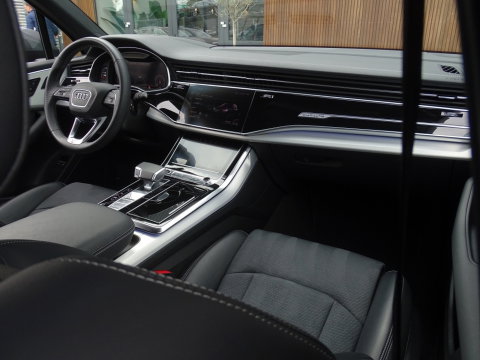 Audi Q7 55 TFSIe 381PK S-Edition / B&O / ACC / Head-Up / 2024 / BTW / 360°