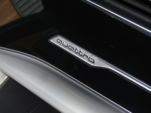 Audi Q7 55 TFSIe 381PK S-Edition / B&O / ACC / Head-Up / 2024 / BTW / 360°