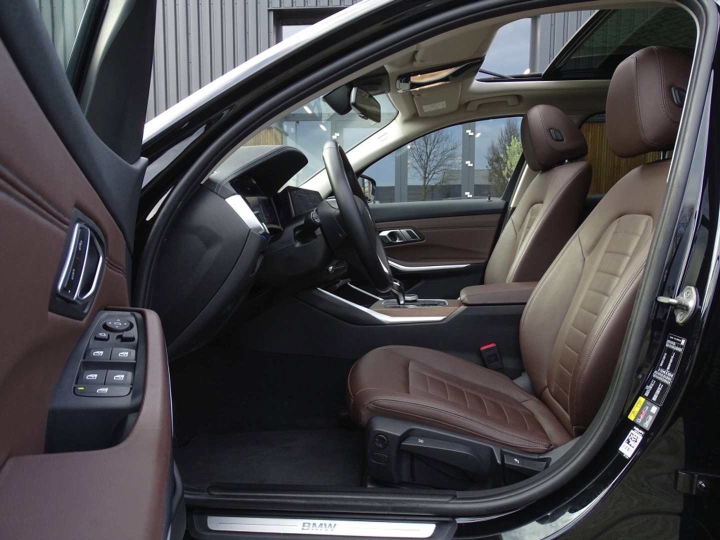 BMW 3 Serie Touring 330e xDr. 292PK / High Executive / ACC / Laser