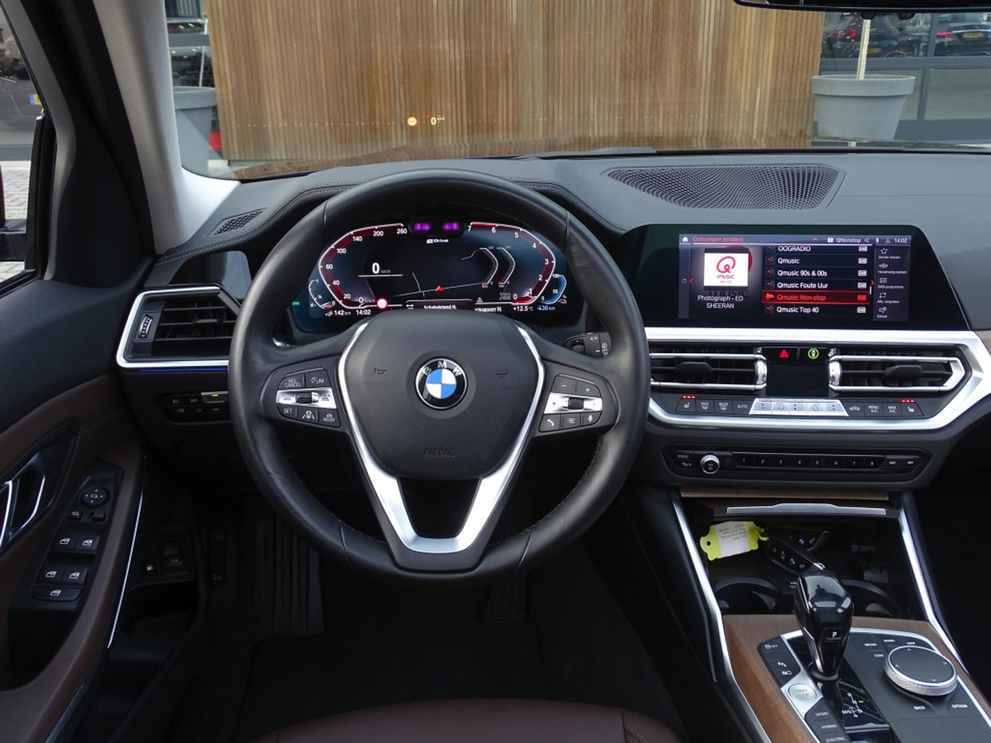 BMW 3 Serie Touring 330e xDr. 292PK / High Executive / ACC / Laser
