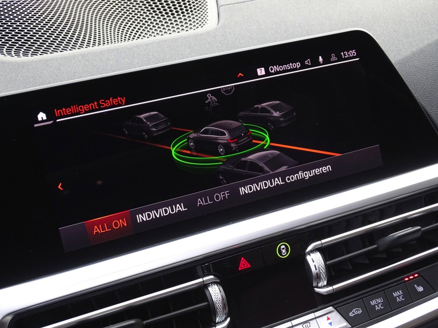 BMW 3 Serie Touring 330e xDr. 292PK / High Executive / ACC / Laser