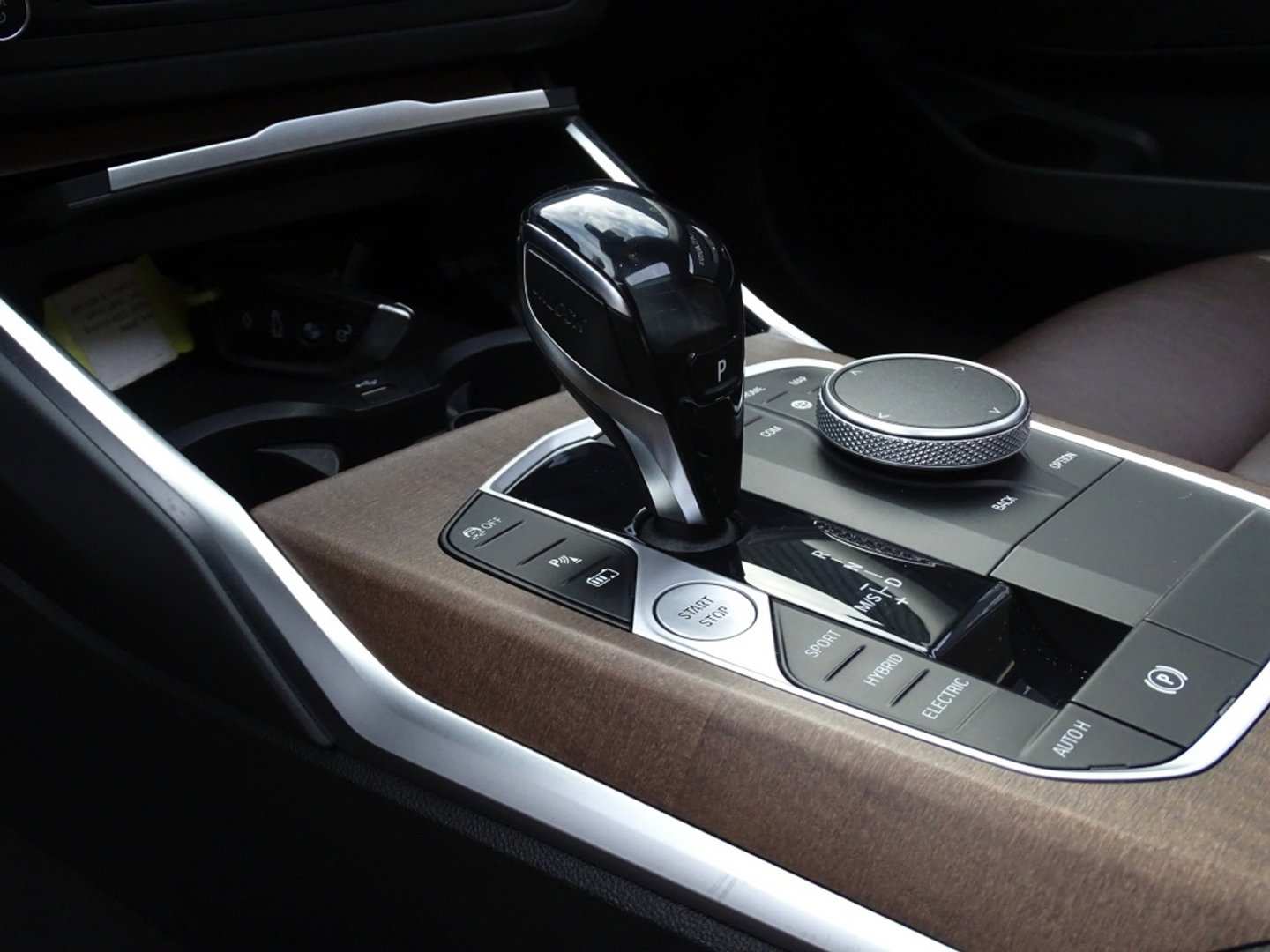 BMW 3 Serie Touring 330e xDr. 292PK / High Executive / ACC / Laser