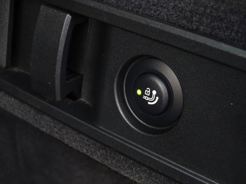 BMW 3 Serie Touring 330e xDr. 292PK / High Executive / ACC / Laser
