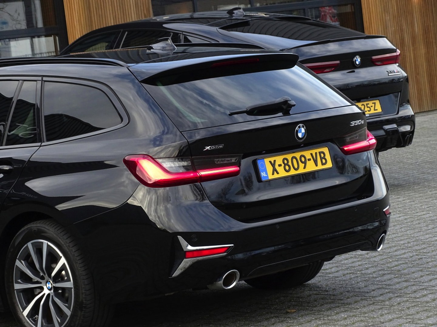 BMW 3 Serie Touring 330e xDr. 292PK / High Executive / ACC / Laser