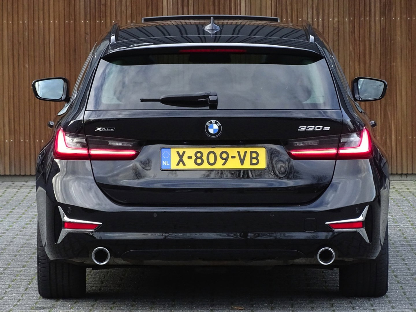 BMW 3 Serie Touring 330e xDr. 292PK / High Executive / ACC / Laser