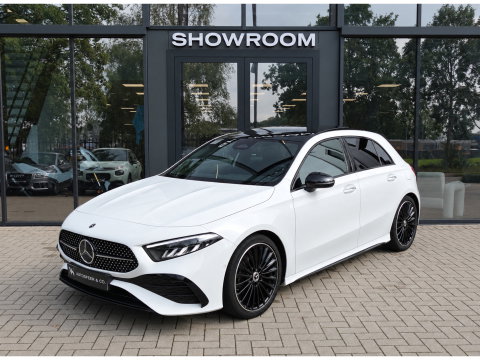 Mercedes-Benz A-Klasse 180 AMG Line PANO SFEER CAM