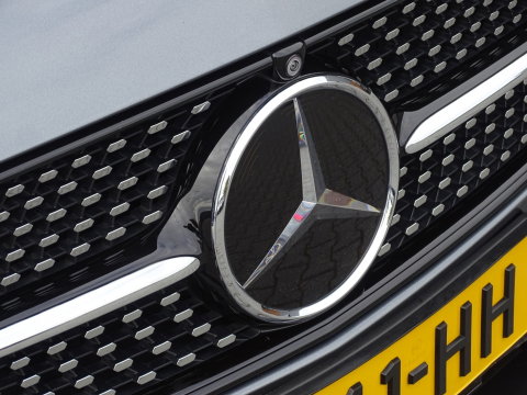 Mercedes-Benz E-Klasse Estate 200 automaat / AMG pakket / Burmester / 360° camera / LED