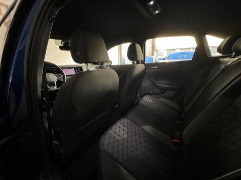 Volkswagen Taigo 1.0 TSI R-Line Keyless|Camera|ACC|Stoelverwarming