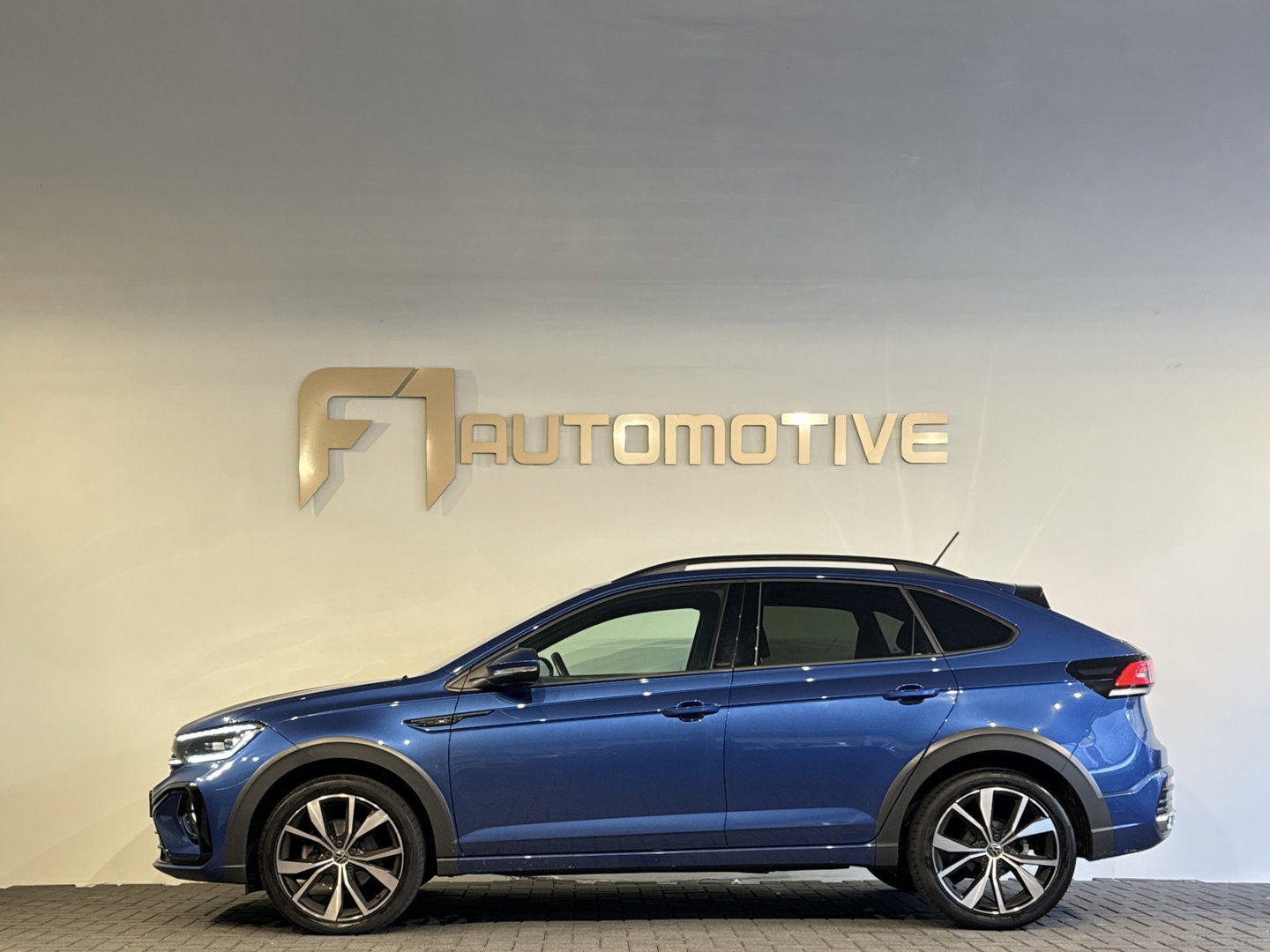 Volkswagen Taigo 1.0 TSI R-Line Keyless|Camera|ACC|Stoelverwarming