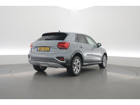Audi Q2 30 TFSI Business Line | RIJKLAAR!! | Adapt. Cruise | Navi By App | CarPlay | Cruise | Stoelverw. | Camera | Airco
