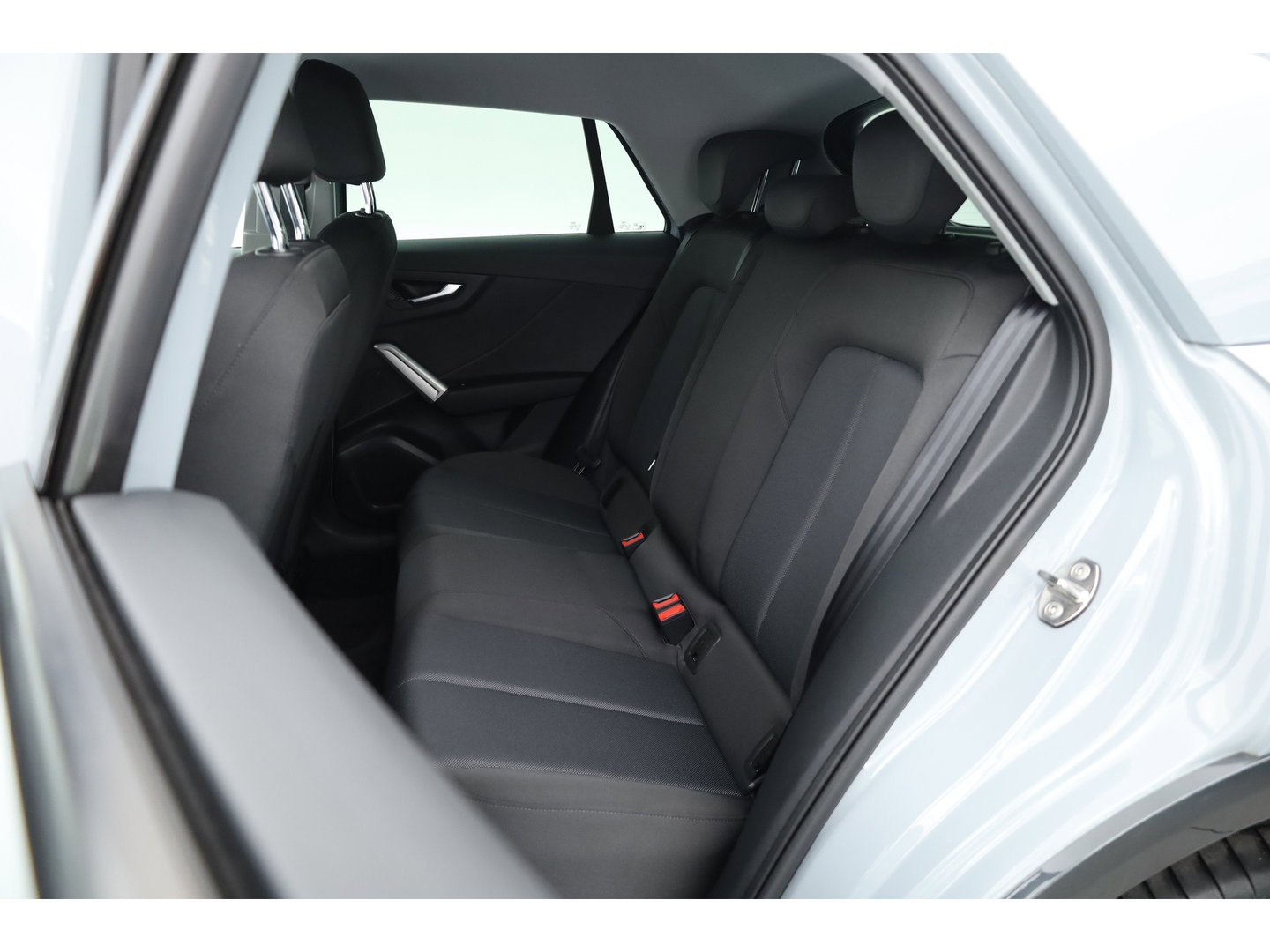 Audi Q2 30 TFSI Business Line | RIJKLAAR!! | Adapt. Cruise | Navi By App | CarPlay | Cruise | Stoelverw. | Camera | Airco
