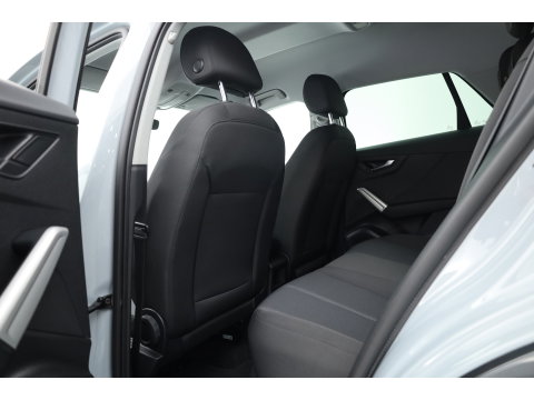 Audi Q2 30 TFSI Business Line | RIJKLAAR!! | Adapt. Cruise | Navi By App | CarPlay | Cruise | Stoelverw. | Camera | Airco