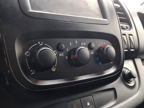 Opel Vivaro 1.6 CDTI L2H1 DC 125PK | LEDER | 5P | CRUISE | AIRCO | RUIME BUS
