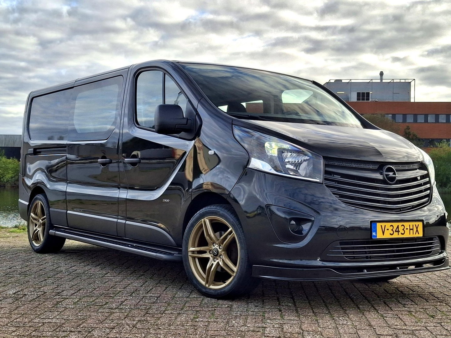 Opel Vivaro 1.6 CDTI L2H1 DC 125PK | LEDER | 5P | CRUISE | AIRCO | RUIME BUS