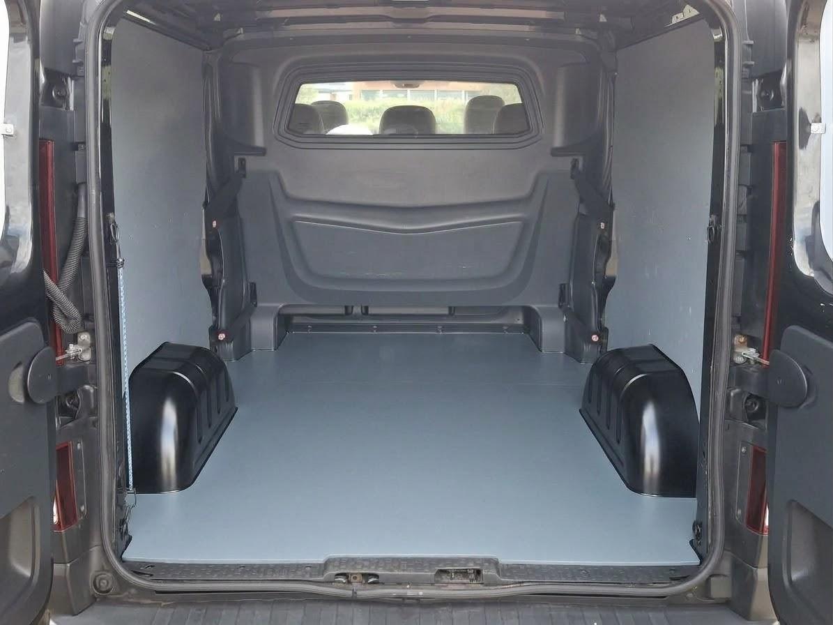 Opel Vivaro 1.6 CDTI L2H1 DC 125PK | LEDER | 5P | CRUISE | AIRCO | RUIME BUS