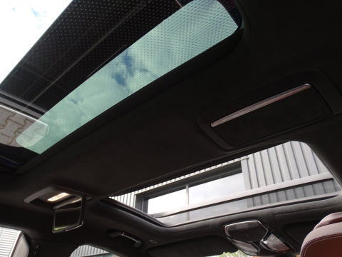 BMW 7 Serie 740e Lang 326PK / VIP / Bowers & Wilkins / Skylounge / *NAP*