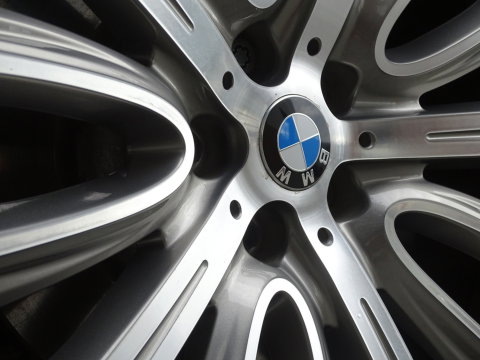 BMW 7 Serie 740e Lang 326PK / VIP / Bowers & Wilkins / Skylounge / *NAP*