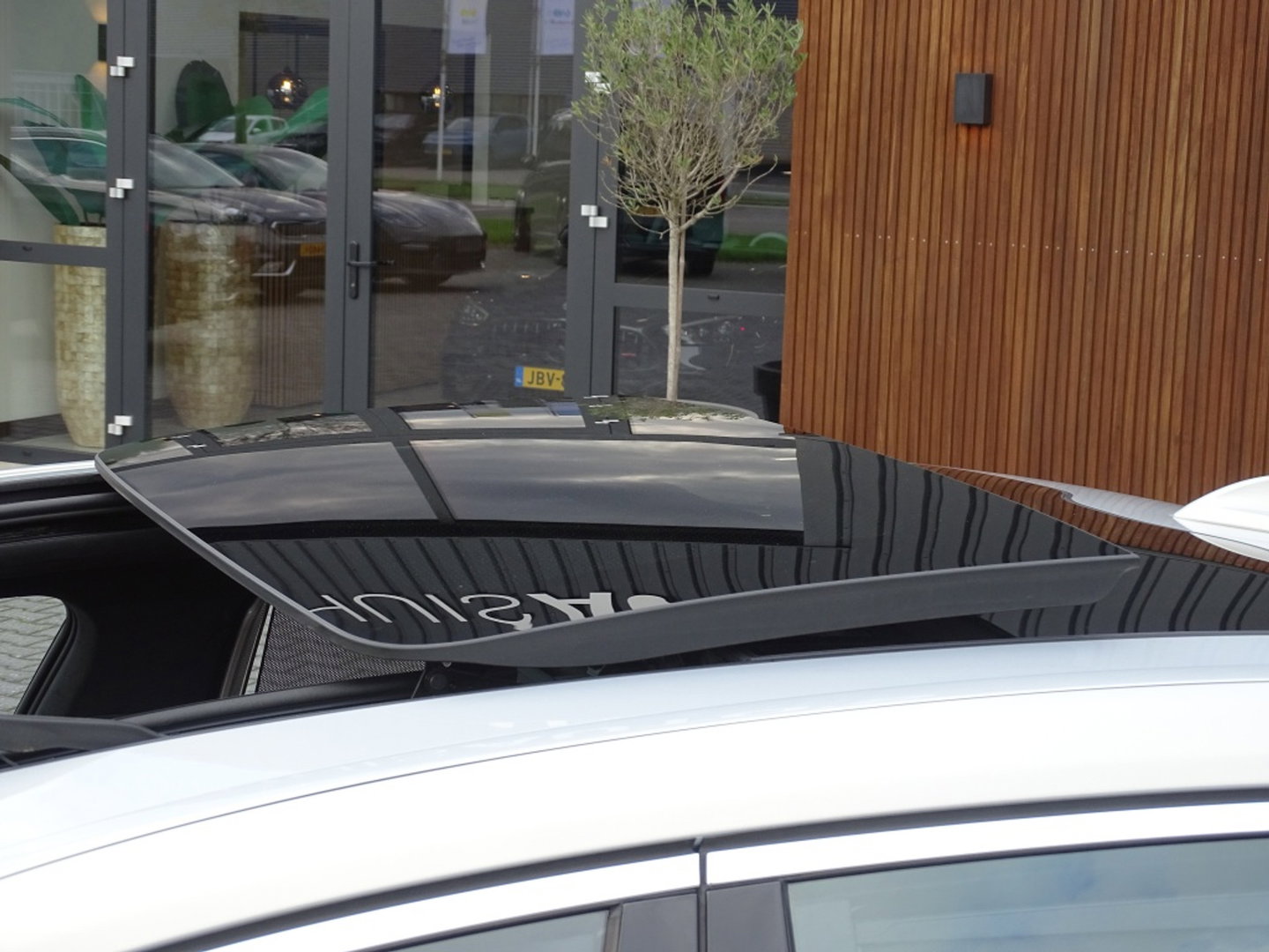 BMW 7 Serie 740e Lang 326PK / VIP / Bowers & Wilkins / Skylounge / *NAP*