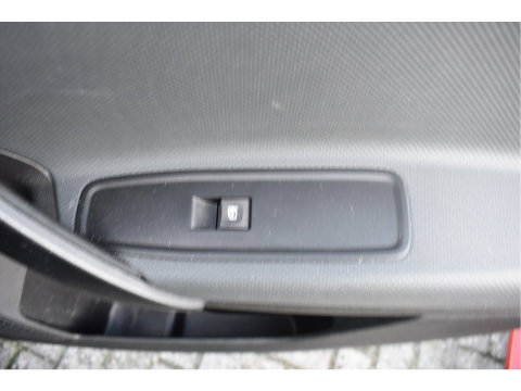 Mercedes-Benz Citan 113 L1 Pro | AUTOMAAT |BETIMMERING | NAVIGATIEPAKKET | PARKEERPAKKET| ZELF NIEUW GELEVERD ,BOEKJES,NAP EN ONDERHOUDSHISTORIE