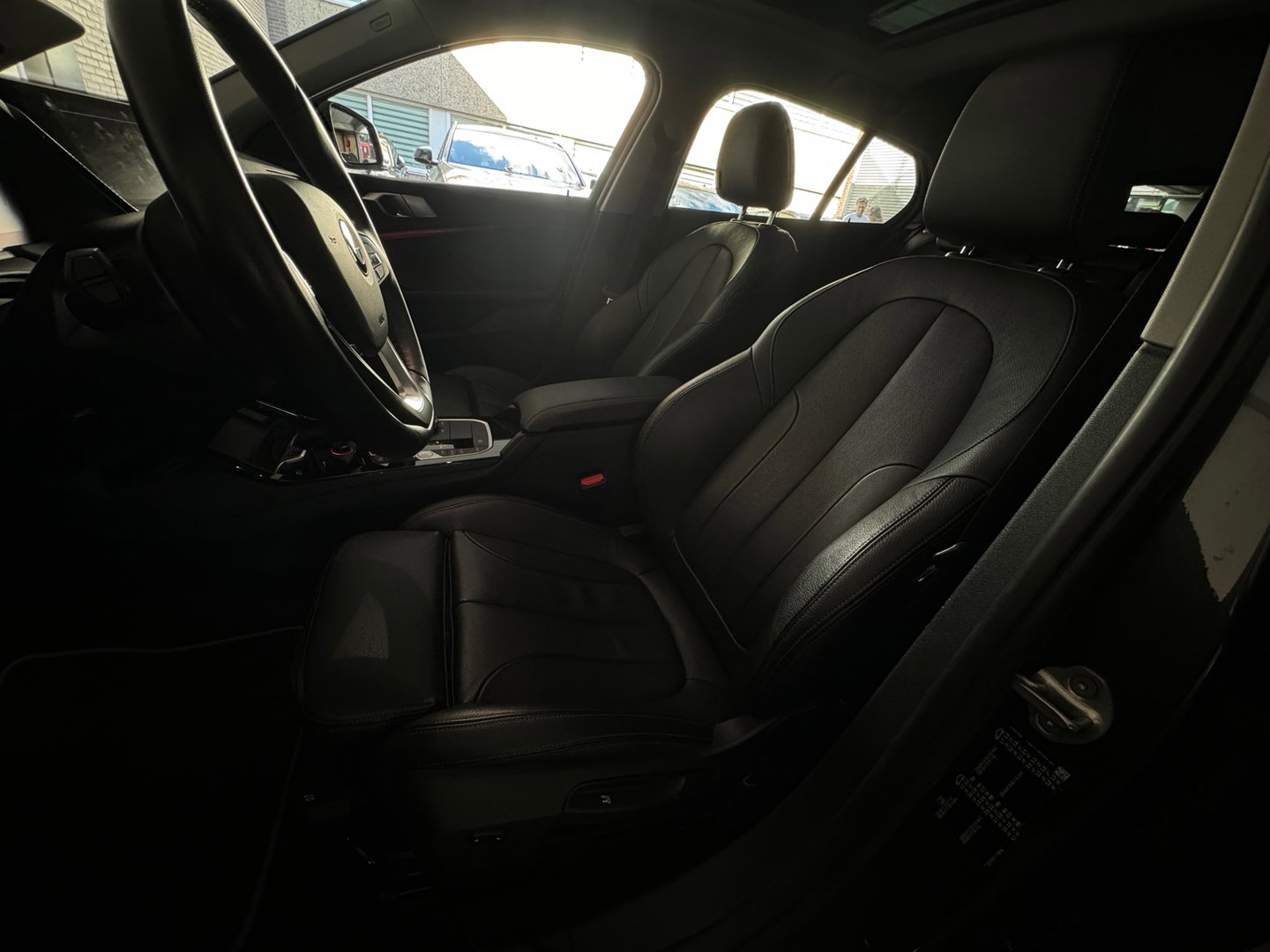 BMW 1-serie 120i High Executive Pano|Stoelverwarming|Cruise Control