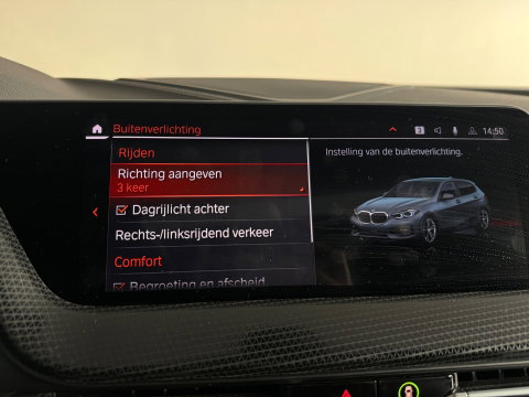 BMW 1-serie 120i High Executive Pano|Stoelverwarming|Cruise Control