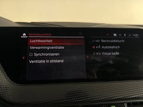 BMW 1-serie 120i High Executive Pano|Stoelverwarming|Cruise Control