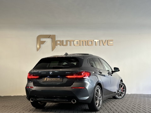BMW 1-serie 120i High Executive Pano|Stoelverwarming|Cruise Control