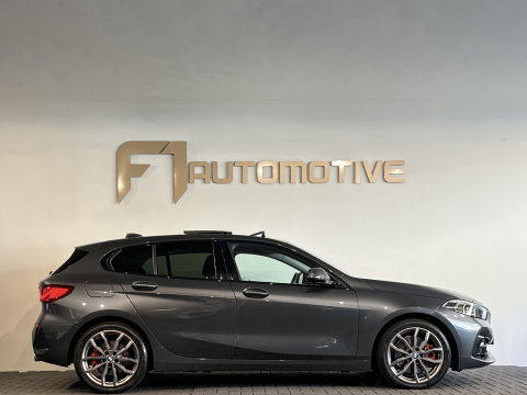 BMW 1-serie 120i High Executive Pano|Stoelverwarming|Cruise Control