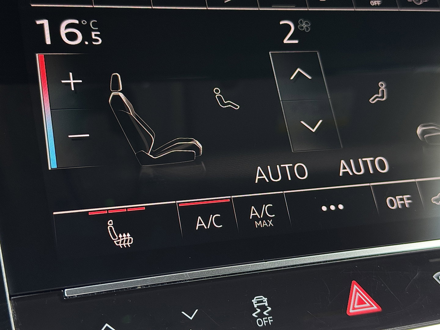 Audi Q8 e-tron 50 quattro Advanced Edition 95 kWh | Head-Up Display | Elektrische Stoelen + Geheugen | Apple Carplay | Android Auto | Luchtvering | Adaptieve Cruise Control | Navigatie | Stoelverwarming |