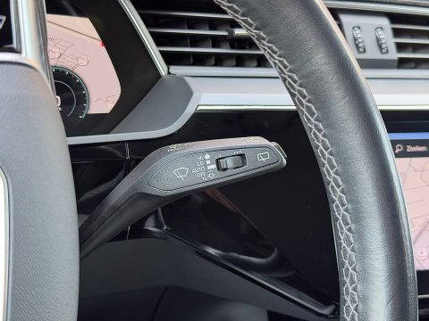 Audi Q8 e-tron 50 quattro Advanced Edition 95 kWh | Head-Up Display | Elektrische Stoelen + Geheugen | Apple Carplay | Android Auto | Luchtvering | Adaptieve Cruise Control | Navigatie | Stoelverwarming |