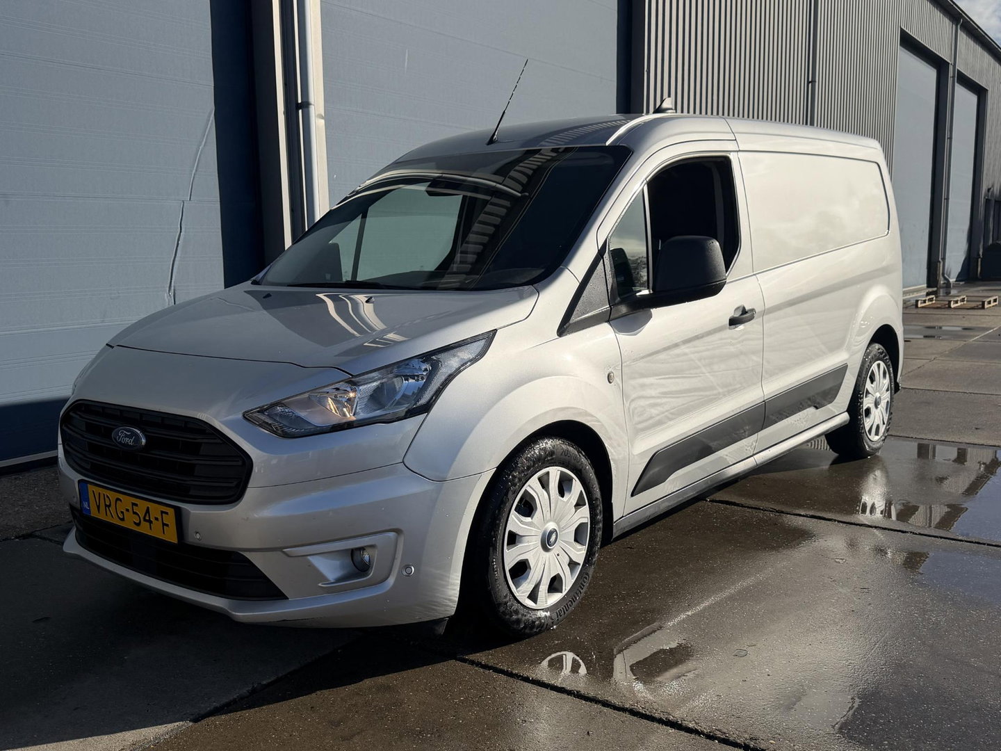 Ford Transit Connect 1.5 EcoBlue L2 Trend AIRCO / CRUISE CONTROLE / CARPLAY / STOELVERWARMING / LEES TEKST