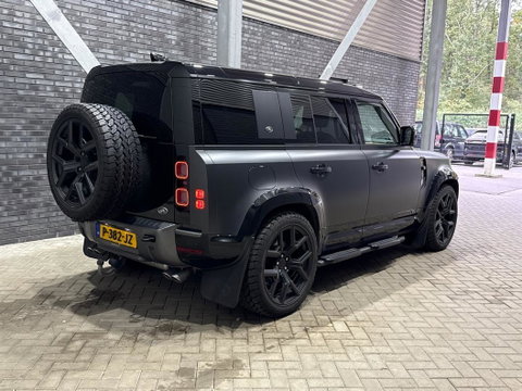 Land Rover Defender 110 P525 Carpathian Edition | 5.0 V8 | URBAN | ClearSight | Trekhaak | Luchtvering | Stoelverwarming+Ventilatie
