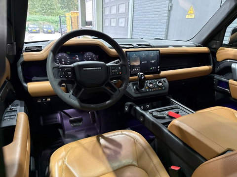 Land Rover Defender 110 P525 Carpathian Edition | 5.0 V8 | URBAN | ClearSight | Trekhaak | Luchtvering | Stoelverwarming+Ventilatie