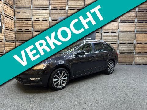 Škoda Octavia Combi 1.6 TDI Greentech Style Business Navi Clima Trekhaak Camera 17"LM