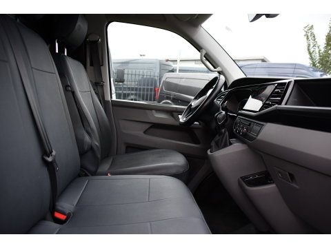 Volkswagen Transporter 2.0 TDI L1H1 30 Bulli 4Motion Virtual, Camera, Cruise, LED, 150pk, Automaat, 4x4, Carplay, Multimedia, Sensoren, Uniek!
