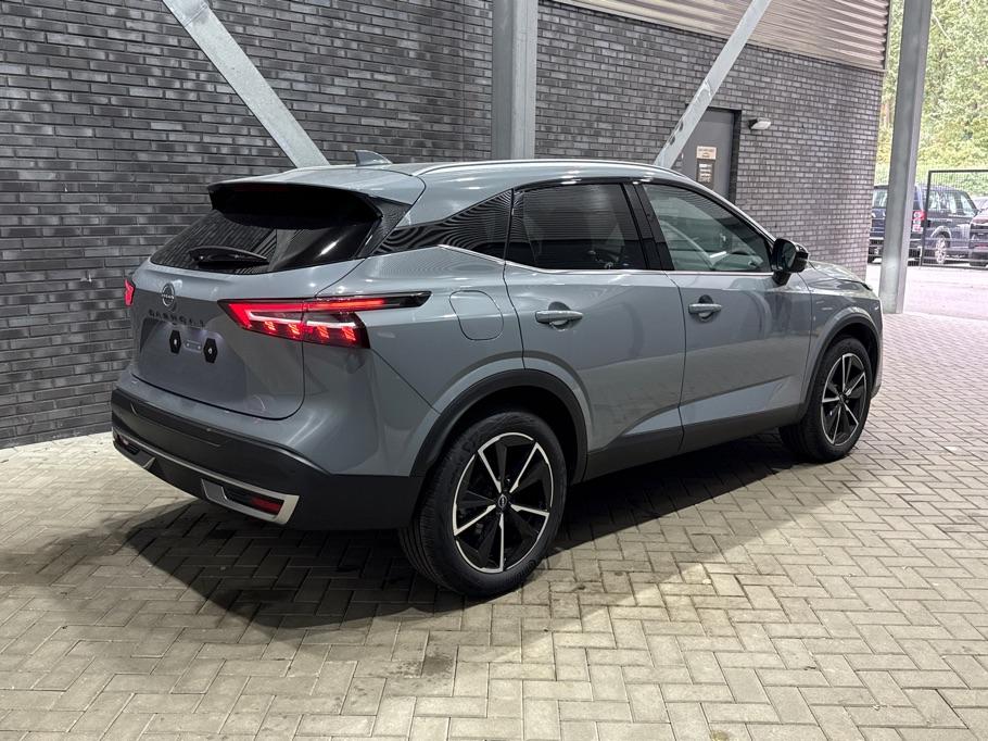 Nissan QASHQAI 1.3 MHEV Xtronic Tekna | ACC | 360° Camera | Head-Up | Stoel+Stuurverwarming | Dodehoek | 19 Inch