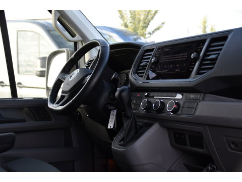 Volkswagen Crafter 35 2.0 TDI L3H2 PB Edition Adaptieve Cruise, Camera, Carplay, LED, Stoelverwarming, 177pk, Automaat, Multimedia,  Voorruit verwarming, Uniek!